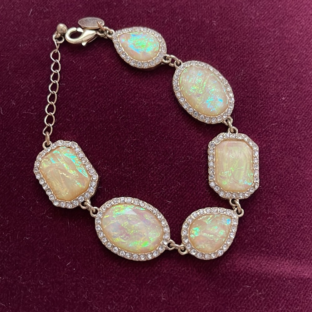 Beautiful bracelet - Picture 2 of 3